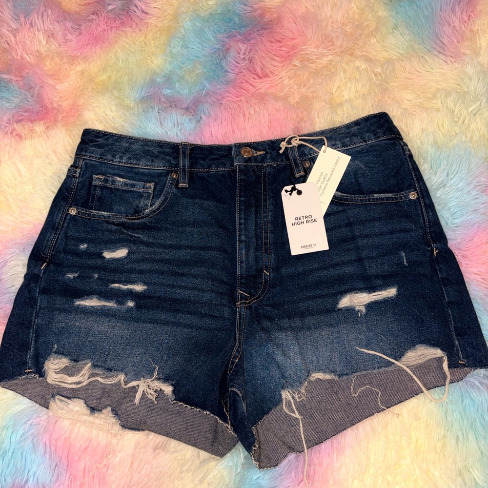 Forever 21 Women's Distressed Denim Shorts Size 30